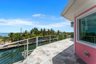 Welcome to Pink Sands, a Glenn Gray-designed waterfront retreat - photo 35