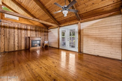 Timeless character and thoughtful updates converge at 309 Mahan - photo 44