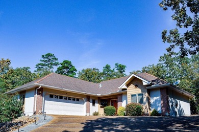 1 STORY HOME ON A LARGE CORNER LOT, WELL KEPT WITH NEW CARPET IN - photo 3