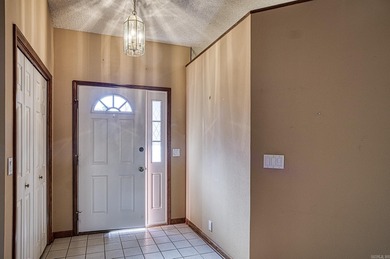 1 STORY HOME ON A LARGE CORNER LOT, WELL KEPT WITH NEW CARPET IN - photo 10