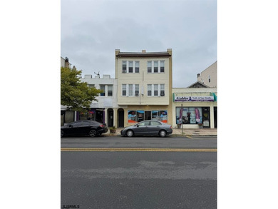 Prime Investment Opportunity Just Two Blocks from the Beach and - photo 4