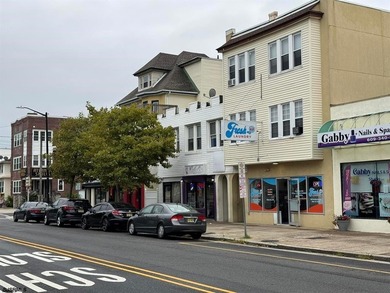 Prime Investment Opportunity Just Two Blocks from the Beach and - photo 10