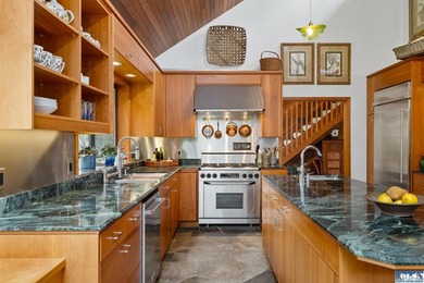 This is a home you feel the moment you enter, architecturally - photo 11