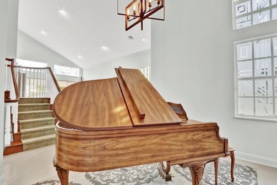 Beautiful two-story home located in the desirable Classics at - photo 13