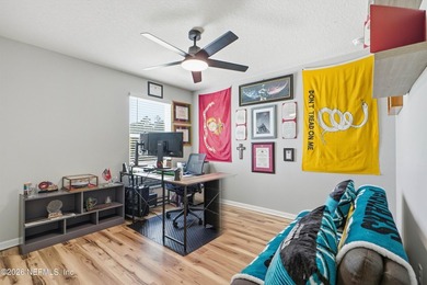 Welcome to this beautiful 5-bedroom + Office + Loft/Flex Room in - photo 14