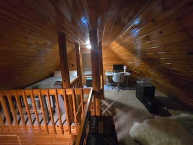 Charming and well-maintained, this 2 bedroom, 1 bath Beaver - photo 15