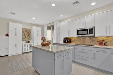 Beautiful two-story home located in the desirable Classics at - photo 21