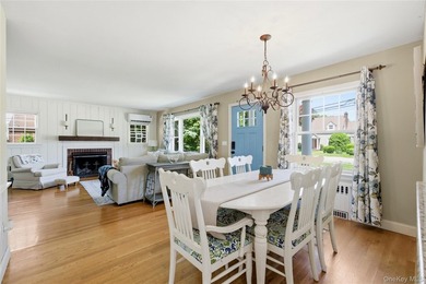 Welcome to this beautifully updated 4/5-bedroom Dutch - photo 2