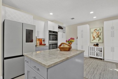 Beautiful two-story home located in the desirable Classics at - photo 22