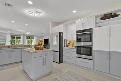 Beautiful two-story home located in the desirable Classics at - photo 24