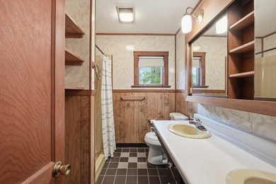 OFFER DEADLINE MONDAY 5PM. WATERFRONT RETREAT ON STILES - photo 26