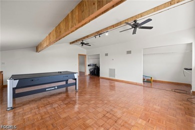 Custom built 5 bedroom, 4 bathroom, 2 car garage home with - photo 44