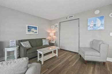 Welcome to this beautifully updated, fully furnished top-floor - photo 10