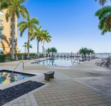 Caloosahatchee River Condo For Sale in Fort Myers Florida