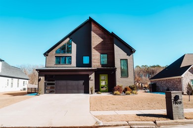 Hurricane Lake Home For Sale in Benton Arkansas