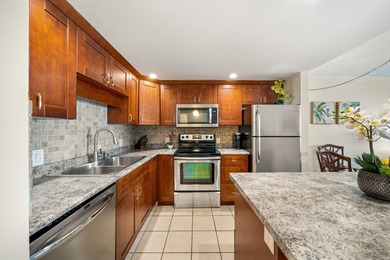 Welcome to Maui Banyan H-210, a beautifully maintained 1-bedroom - photo 5
