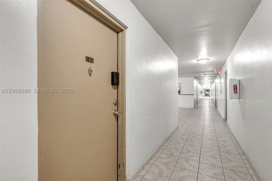 First-floor condo in the desirable Summit Chase community - photo 16