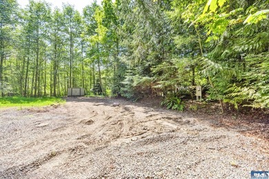 Thoughtfully stewarded under a conservation easement with North - photo 18
