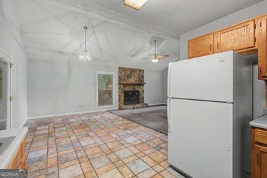 Looking for a home you can make your own? This split-foyer home - photo 20