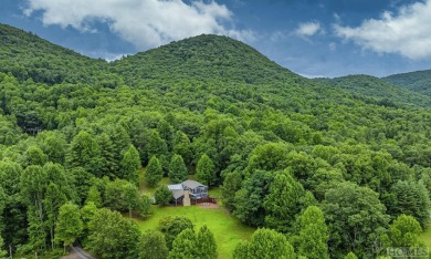 Lake Glenville Home For Sale in Cullowhee North Carolina