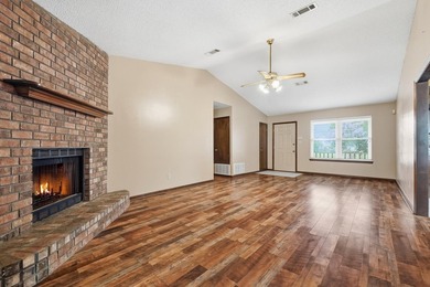 NEW ROOF PRIOR TO CLOSING! Offering 1,896 square feet, two - photo 5