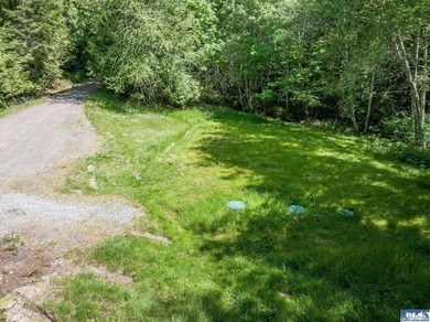 Thoughtfully stewarded under a conservation easement with North - photo 27