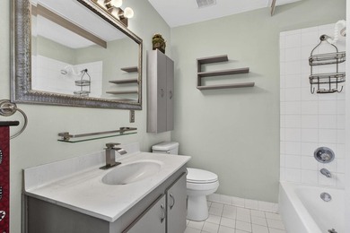 Welcome to this beautifully maintained 2-bedroom, 2-bath - photo 31