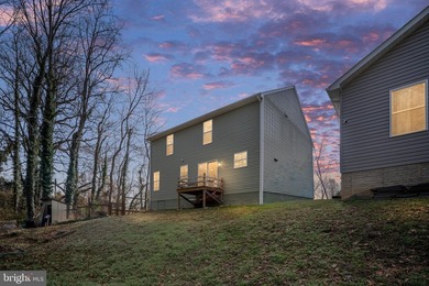 If you've been searching for a home that offers space, privacy - photo 33