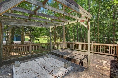Looking for a home you can make your own? This split-foyer home - photo 36