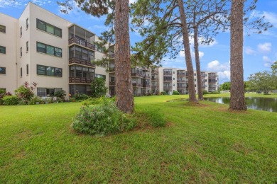 (private lake, pond, creek) Condo Sale Pending in St. Petersburg Florida