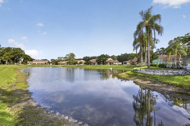 Welcome to this beautifully maintained 2-bedroom, 2-bath - photo 41