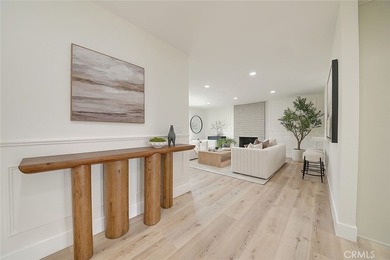 Nestled in the heart of the highly sought-after Laurelhurst - photo 3