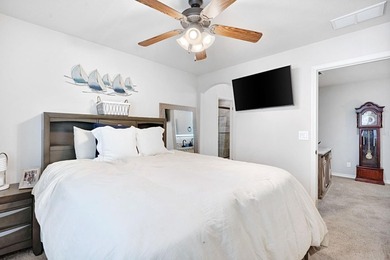 Tucked away in the picturesque foothills of Friant, just minutes - photo 44