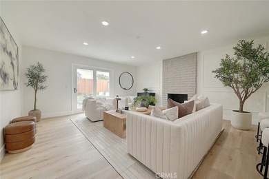 Nestled in the heart of the highly sought-after Laurelhurst - photo 5