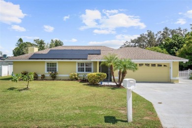 Lake Home For Sale in Lake Alfred, Florida