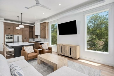 Set west of 30A in one of Dune Allen's most understated enclaves - photo 8