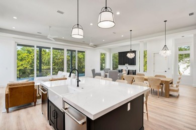 Set west of 30A in one of Dune Allen's most understated enclaves - photo 9