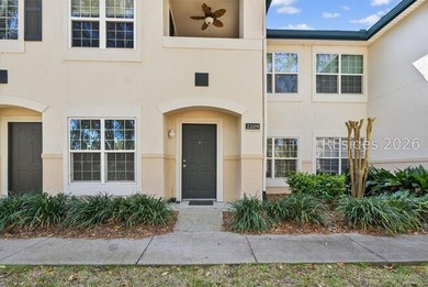 PLANTATION POINT IN BLUFFTON! Located in a sought-after - photo 1