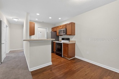 PLANTATION POINT IN BLUFFTON! Located in a sought-after - photo 7