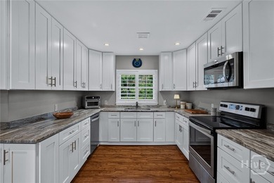 Welcome to 122 Schley, where the pace slows down and Lowcountry - photo 14