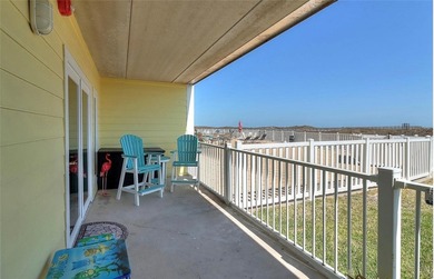 BEACHFRONT BEAUTY! Fabulously updated, this spacious 3-bedroom - photo 27