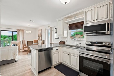 Tucked away in the heart of Seagrove along iconic 30A, Beachwood - photo 5