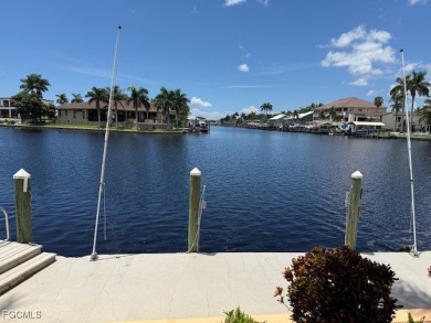 Caloosahatchee River Condo For Sale in Cape Coral Florida