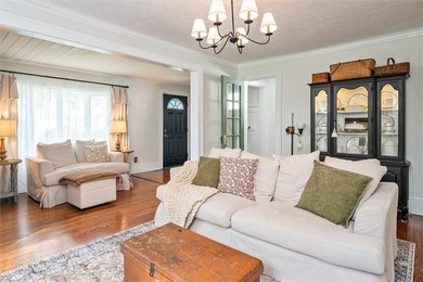Located in the heart of West Irondequoit, this beautifully - photo 13