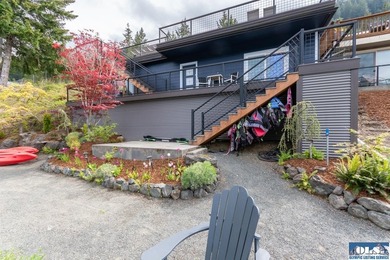 Rare opportunity to own a proven income-producing duplex on - photo 19