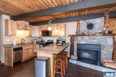 Rare opportunity to own a proven income-producing duplex on - photo 22