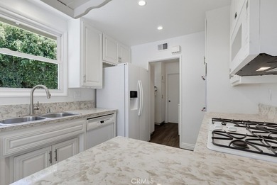Located in one of the most desirable pockets of East Long Beach - photo 27