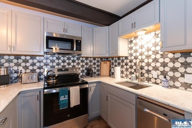 Rare opportunity to own a proven income-producing duplex on - photo 28