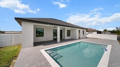 *PRICE TO SALE*... SW Cape Coral Waterfront Pool Home - SELLER - photo 6