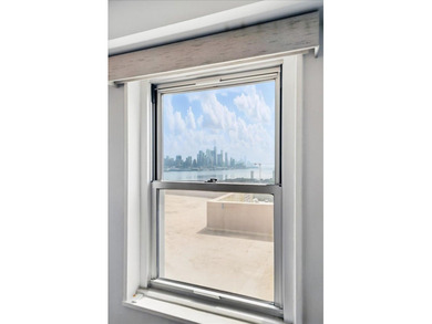 Breathtaking Hudson River and NYC skyline Views! Discover this